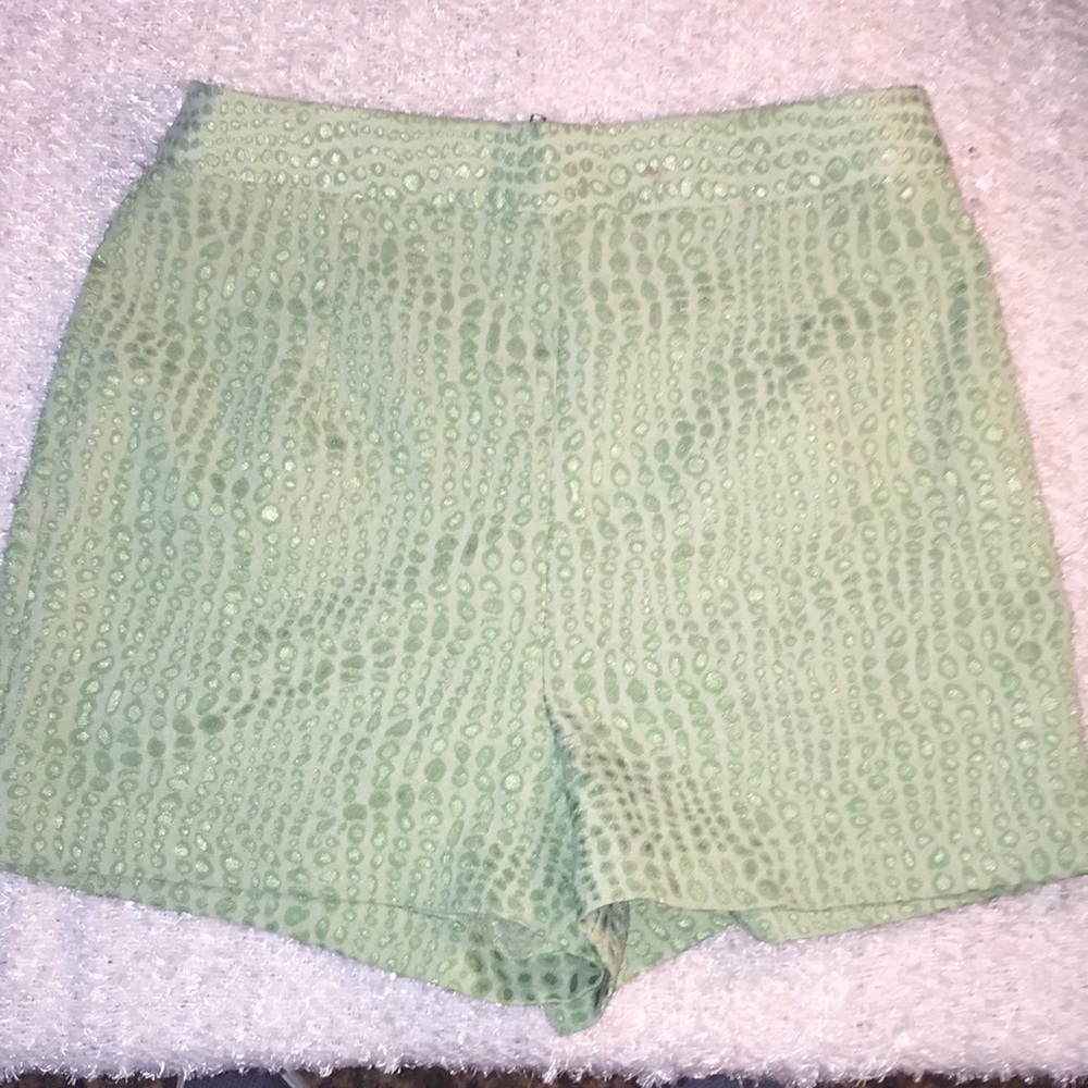 Forever 21 “dressy” Shorts size small. - Picture 1 of 3